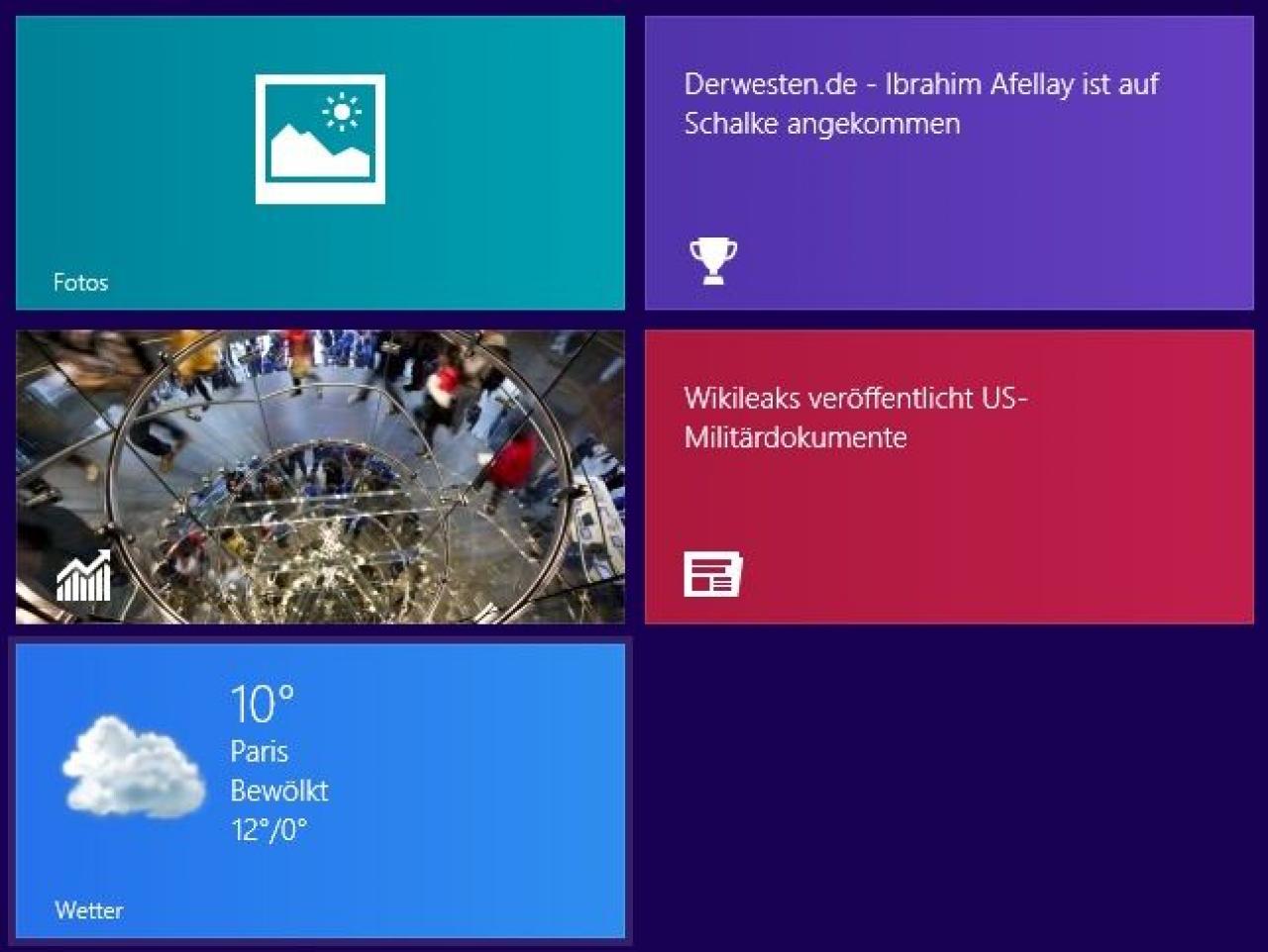[26/10/2012] Die Kacheln der Metro-Oberfläche von Windows 8 können direkt Informationen wie das Wetter anzeigen. Windows 7 bietet mit den Gadgets eine ähnliche Funktion, allerdings konnte man die Gadgets für weitere Infos nicht anklicken. Daher geht diese Runde an Windows 8. 