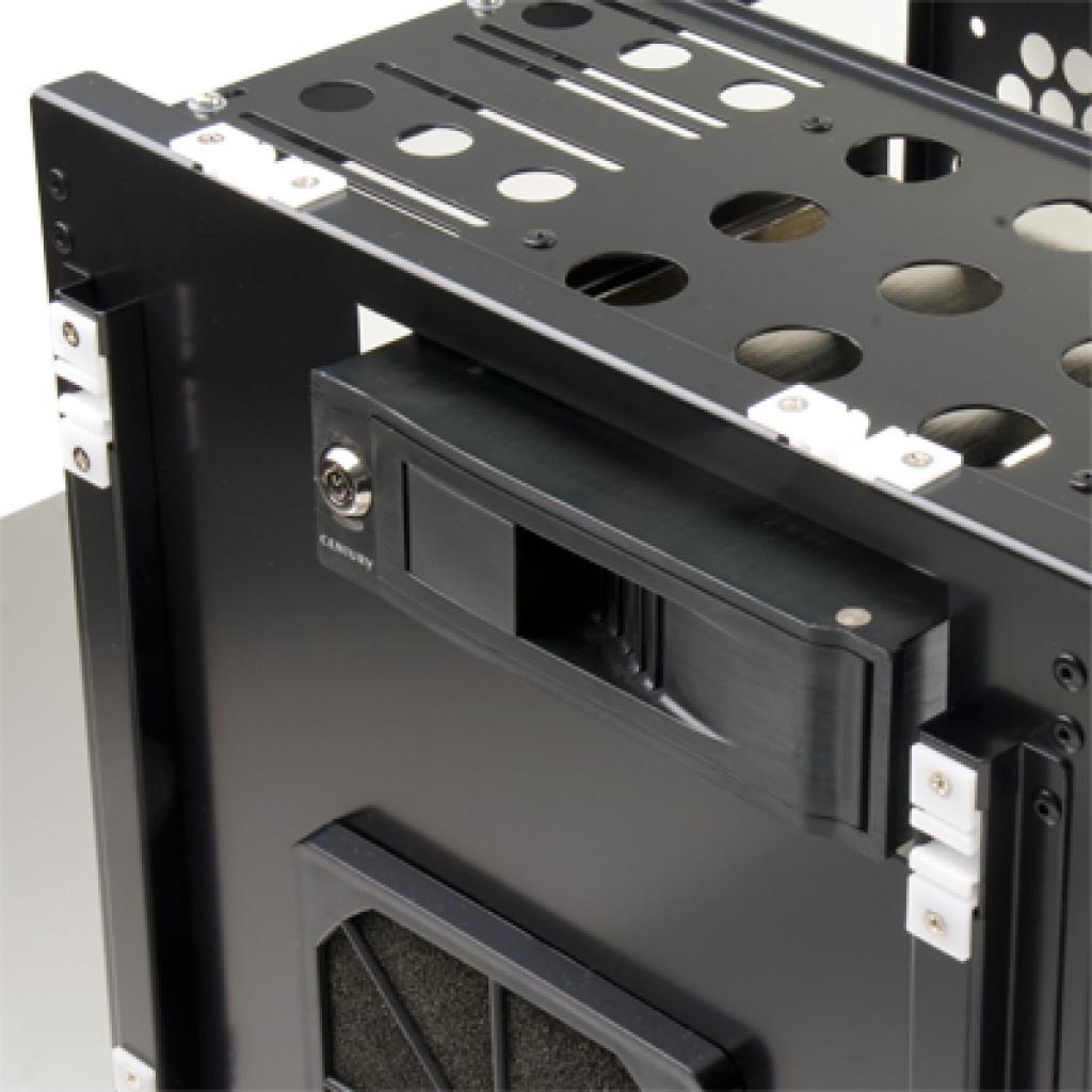 [29/10/2012] Abee präsentiert neues Gehäuse: RC0x-Cube aus Aluminium (6)