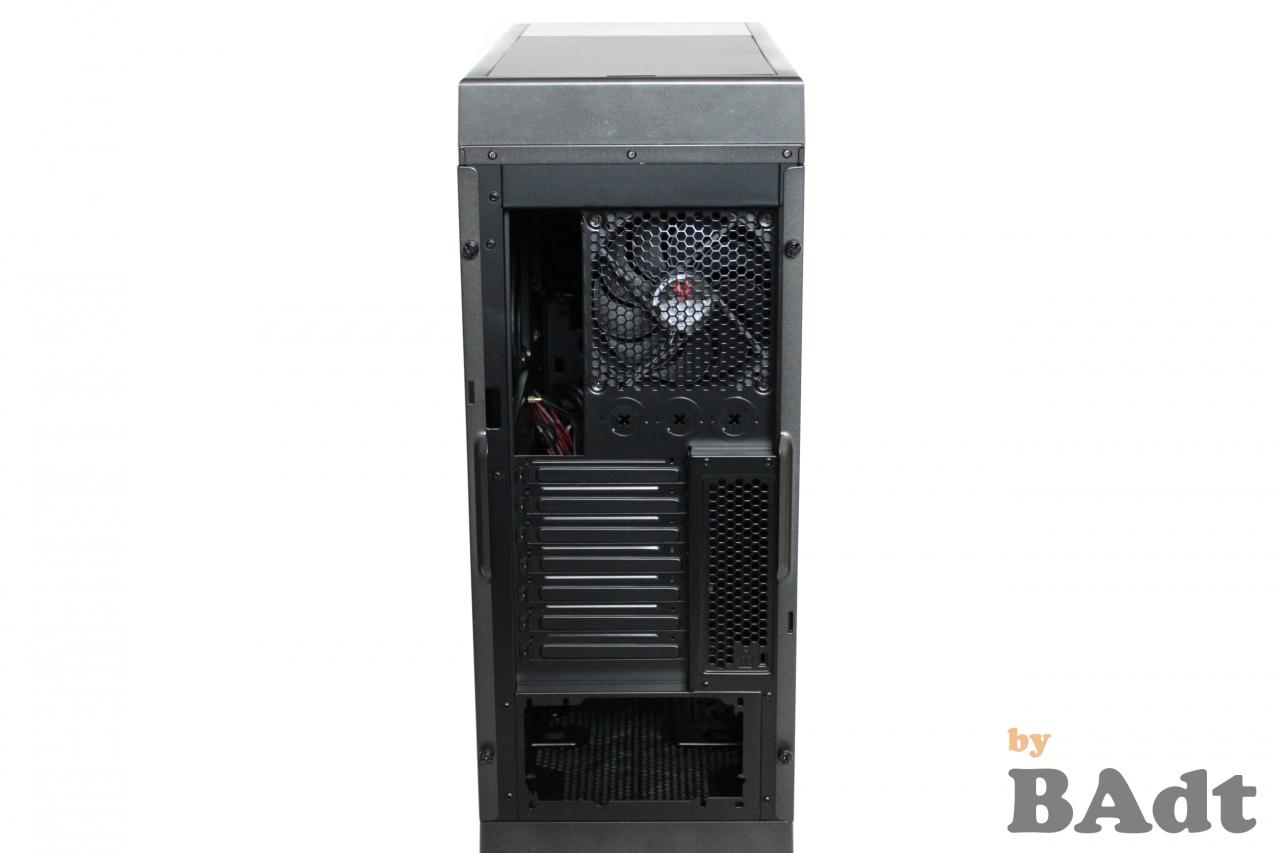 [18/10/2012] Lesertest zum Bitfenix Ghost: Schlichtes Silent-Gehäuse (6)