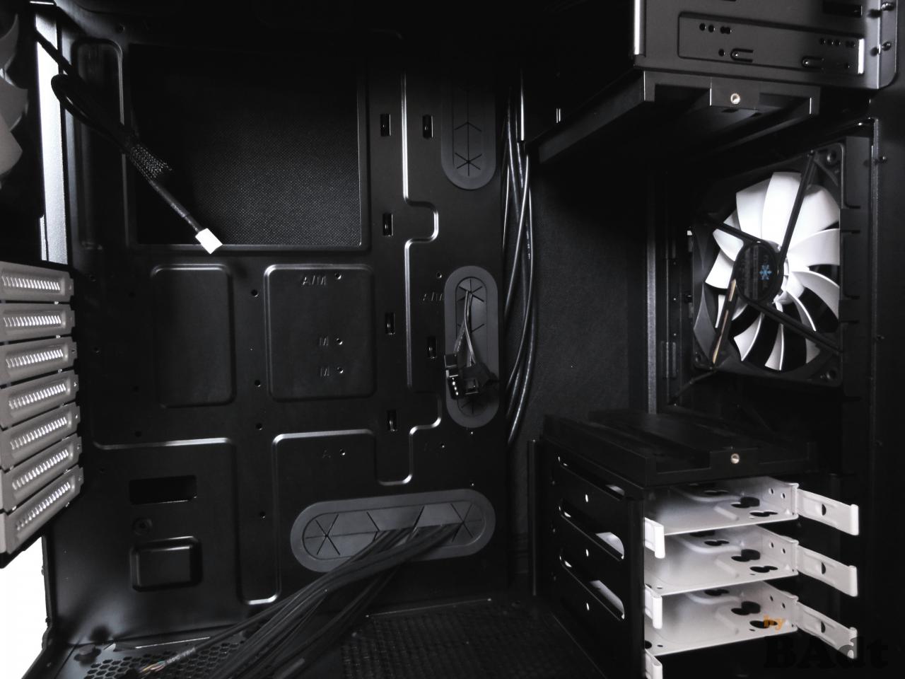 [02/10/2012] Lesertest zum Fractal Design Define R4 - Was leistet der Midi-Tower (11)