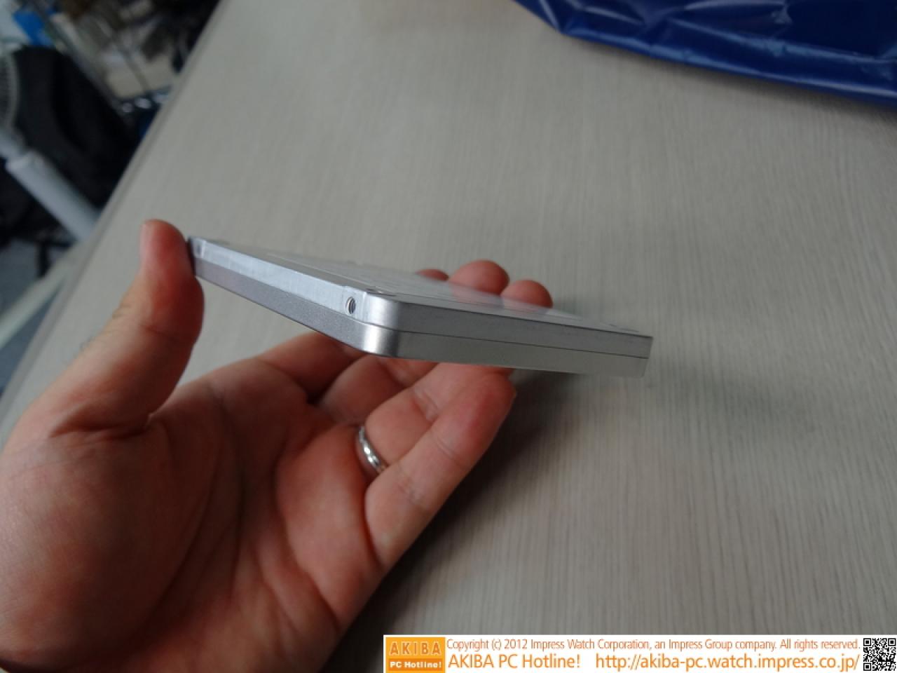 [22/10/2012] Intel stellt 335-SSD-Serie offiziell vor - inzwischen leicht gestiegene Verfügbarkeit (6)