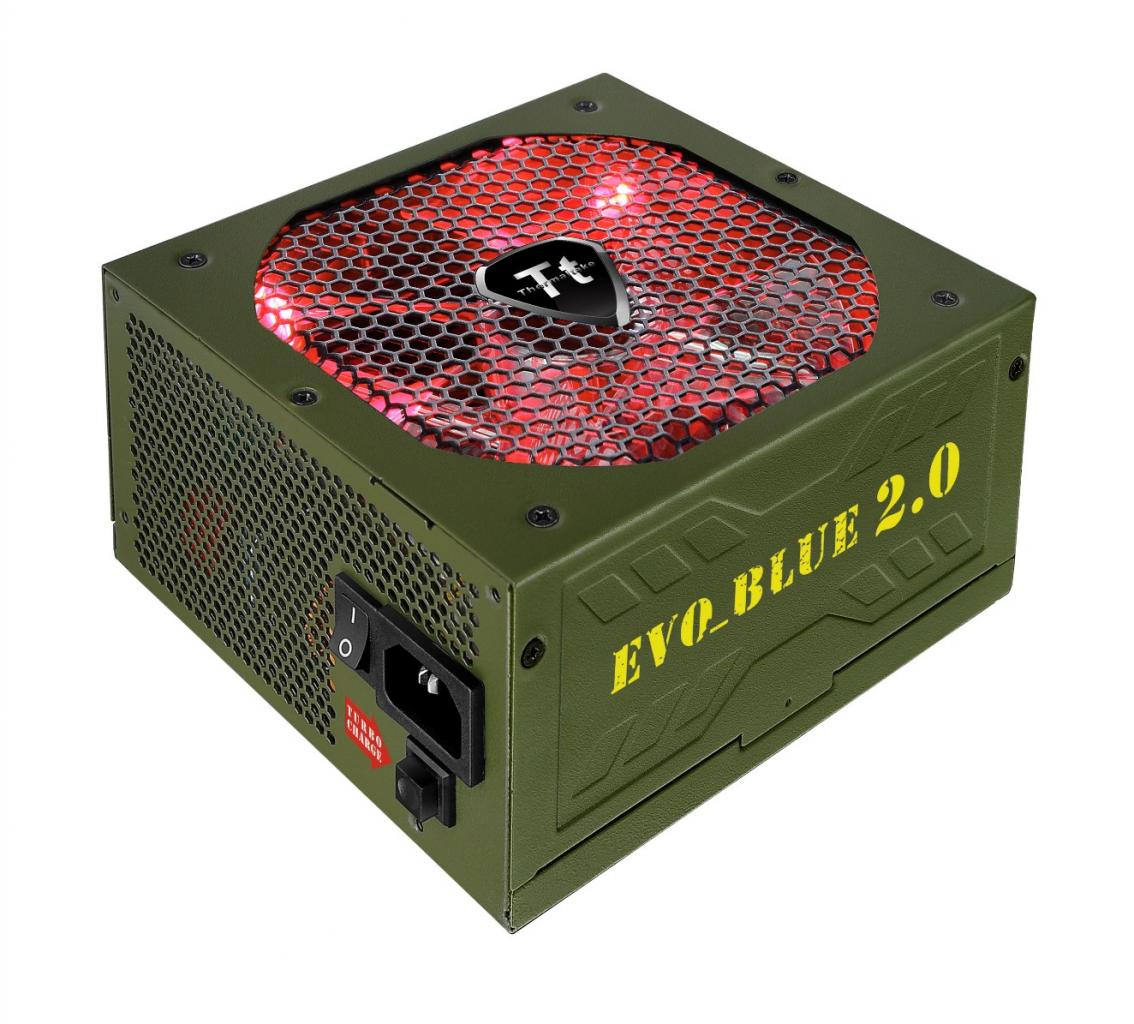 [15/10/2012] Thermaltake präsentiert Evo-Blue-2.0-Netzteile (5)