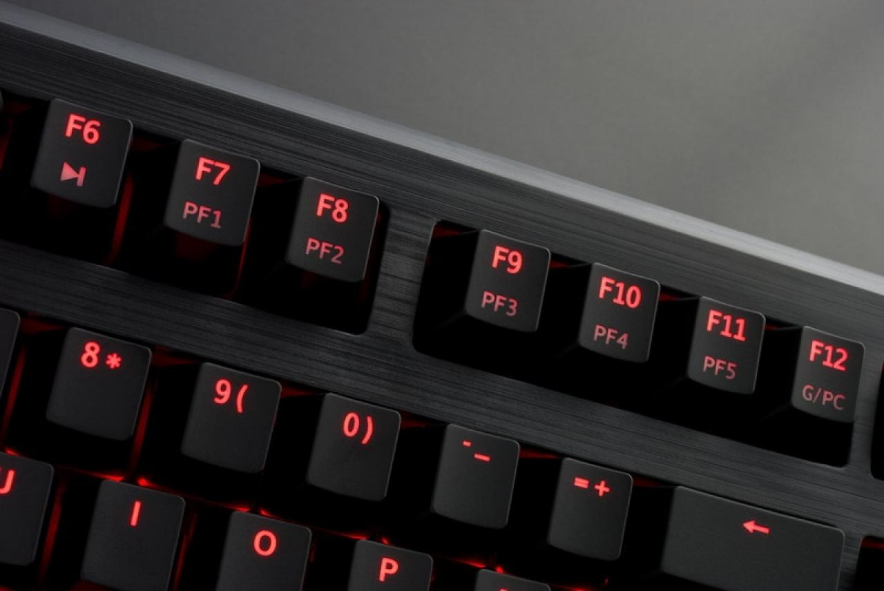 [20/11/2012] Tesoro präsentiert mit der Durandal Ultimate eine mechanische Tastatur für 130 Euro (9)