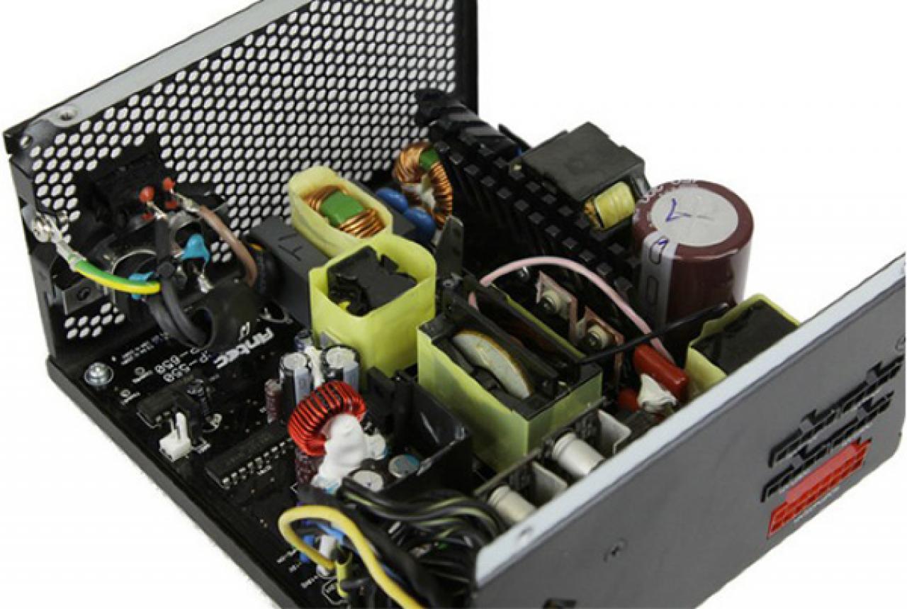 [05/11/2012] Neue Bilder zum Antec True Power New 650 Watt enthüllt (2)