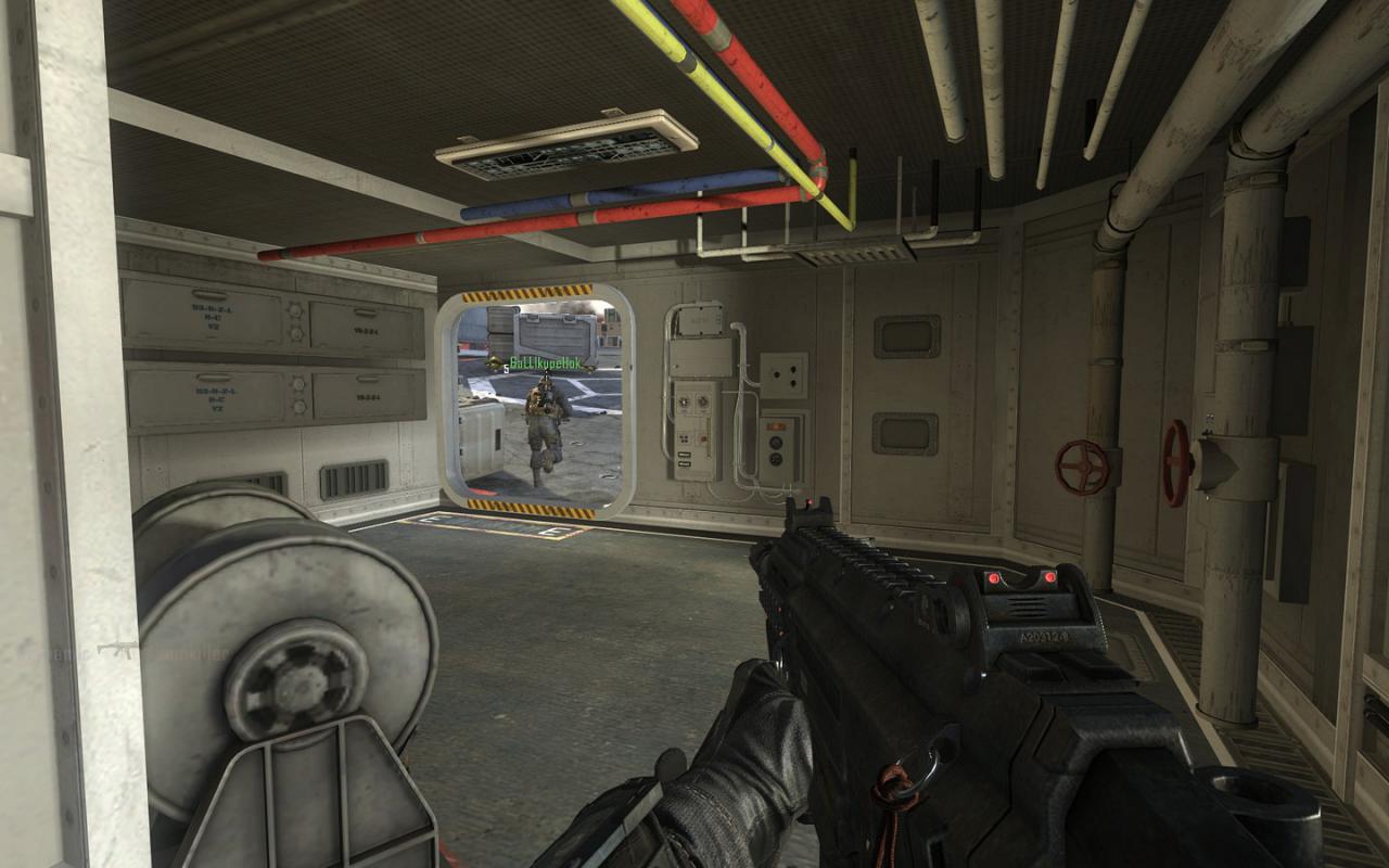 [13/11/2012] CoD - Black Ops 2: Bilder aus dem Multiplayer mit maximalen Details in Full-HD - Karten: Express,Raid und Carrier (99)