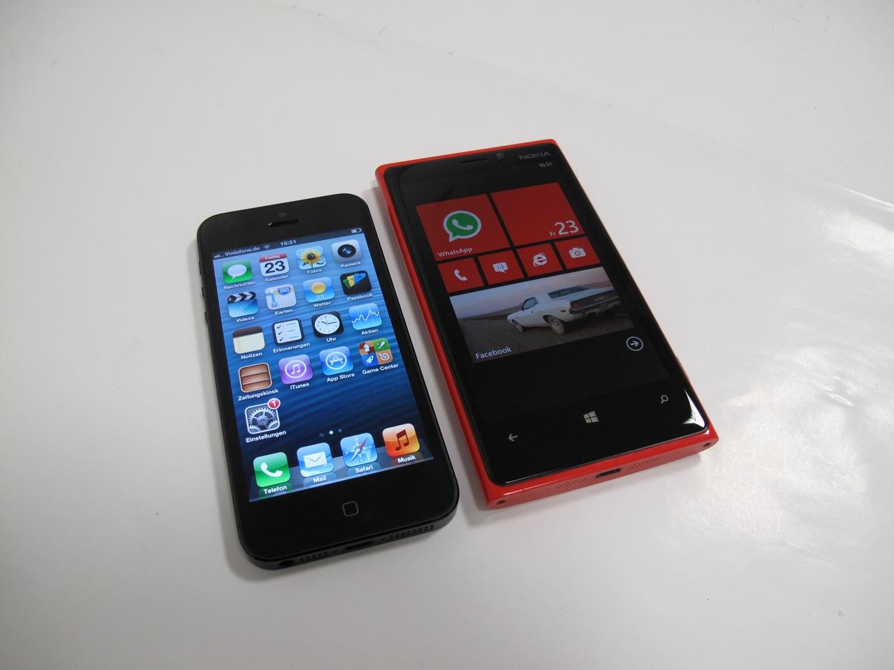 [23/11/2012] Das Nokia Lumia 920 scheint wieder ein Erfolg für Nokia zu sein. (5)