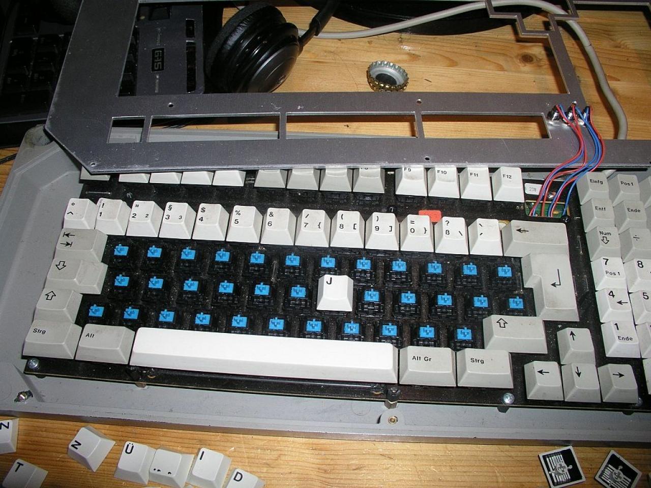 [09/11/2012] Update vom 10.11. mit Tastenfeld von 1977 und Kompakt-Tastatur aus Japan (11)