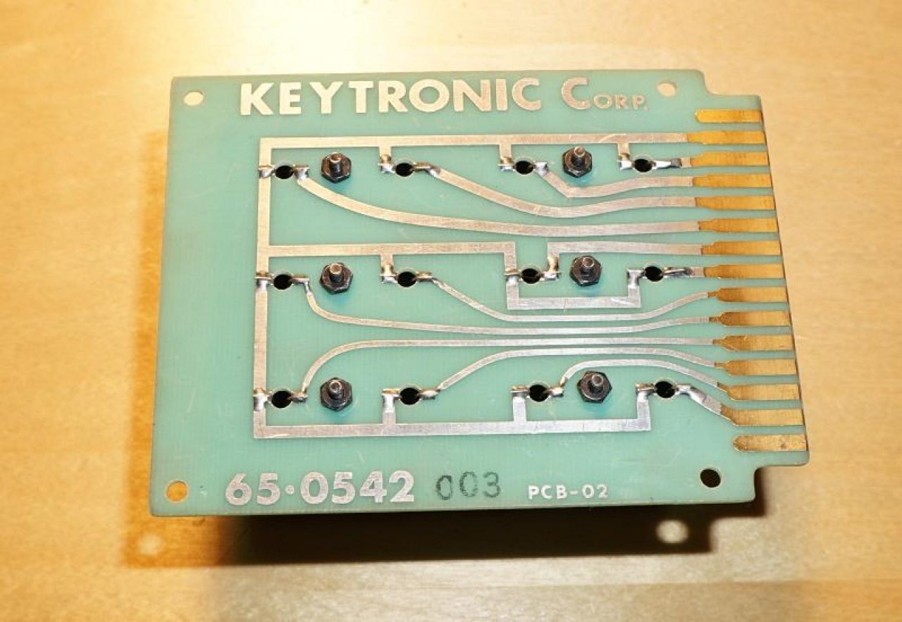 [09/11/2012] Update vom 10.11. mit Tastenfeld von 1977 und Kompakt-Tastatur aus Japan (3)