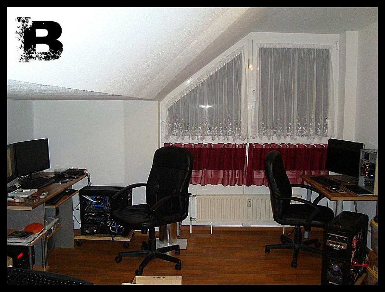 [09/11/2012] Update vom 12.11.: PC mit 6 Bildschirmen, Mainboards als Wandschmuck und mehr (7)