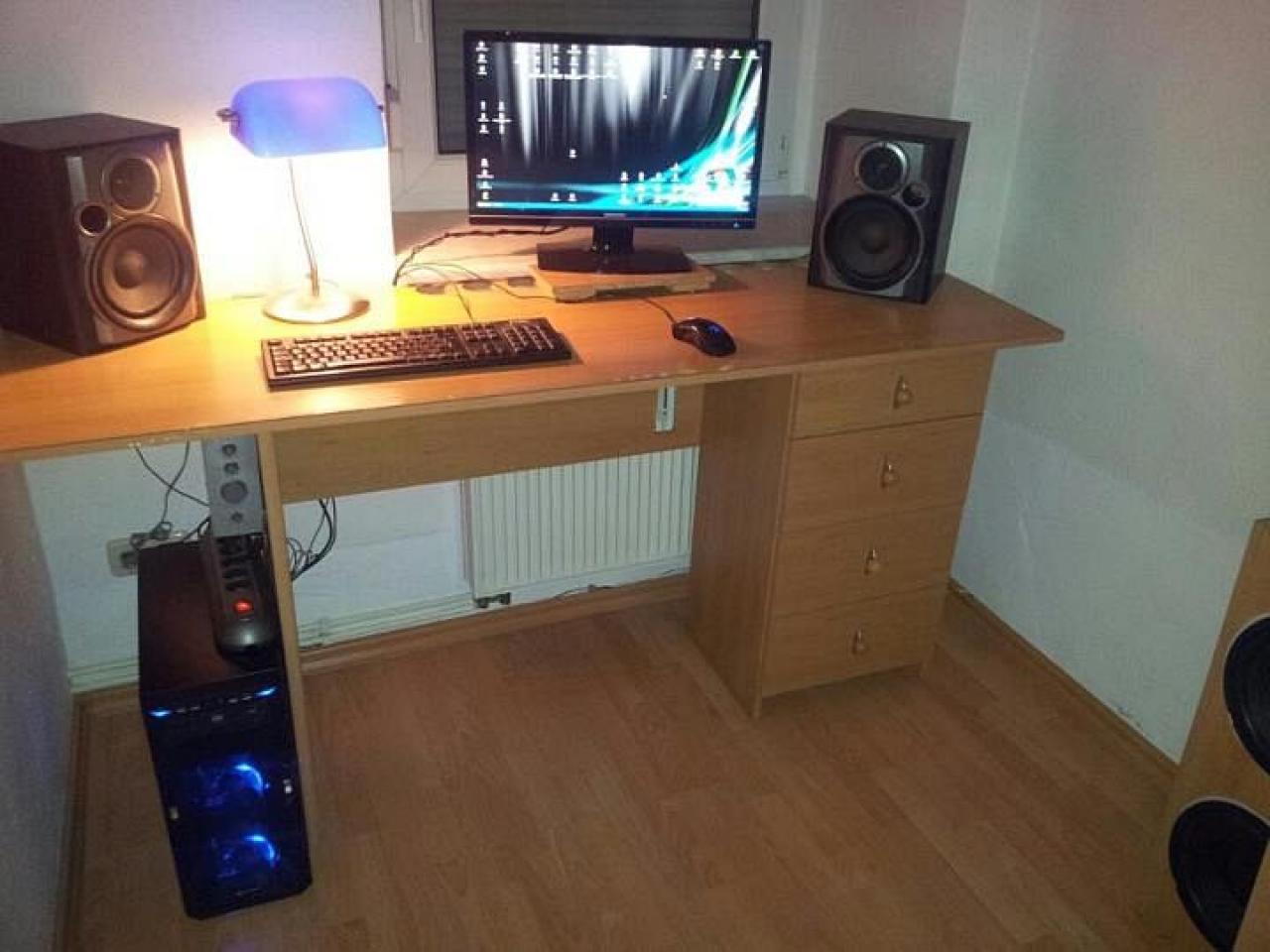 [09/11/2012] Update vom 12.11.: PC mit 6 Bildschirmen, Mainboards als Wandschmuck und mehr (11)