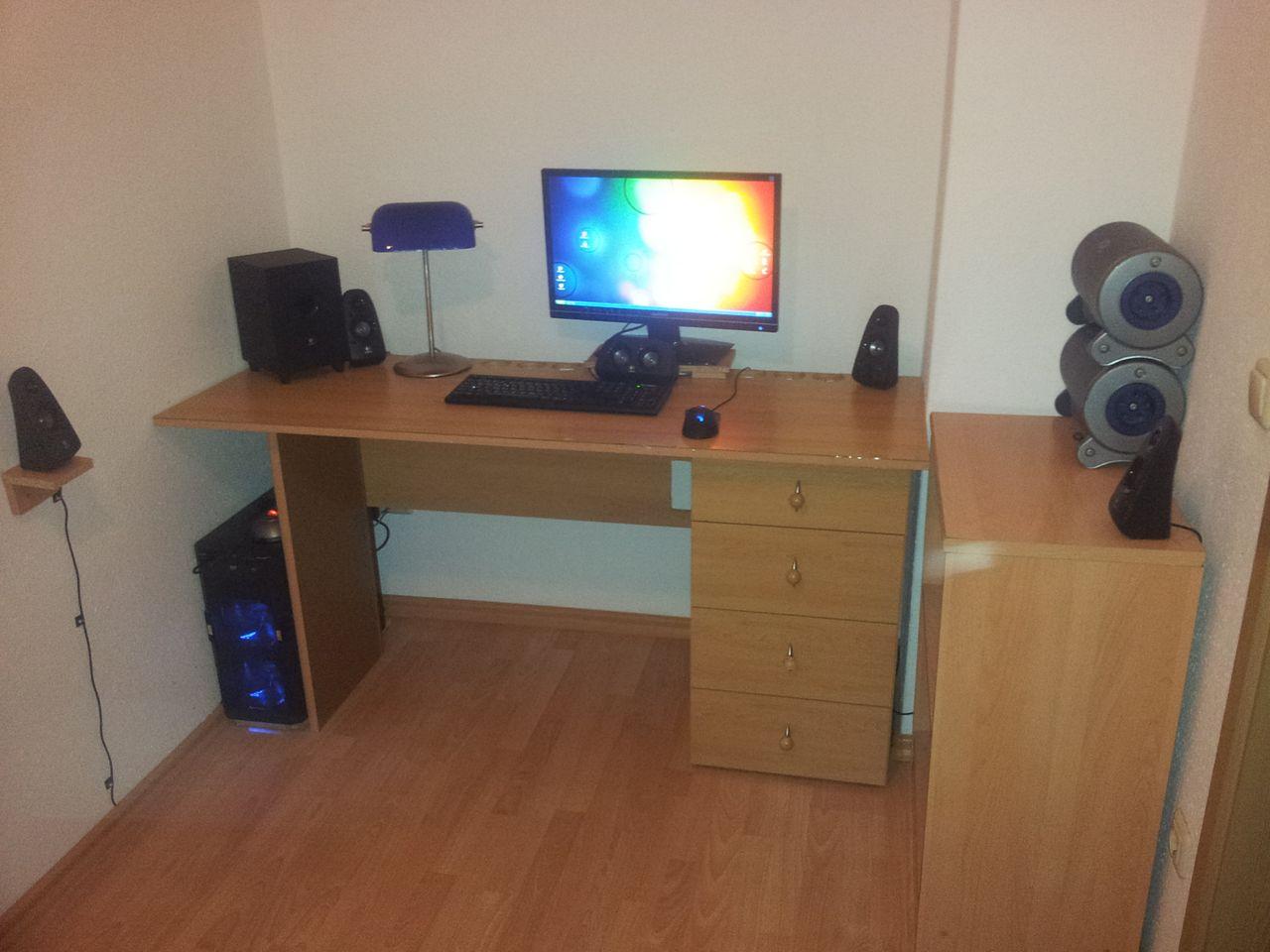 [09/11/2012] Update vom 12.11.: PC mit 6 Bildschirmen, Mainboards als Wandschmuck und mehr (13)