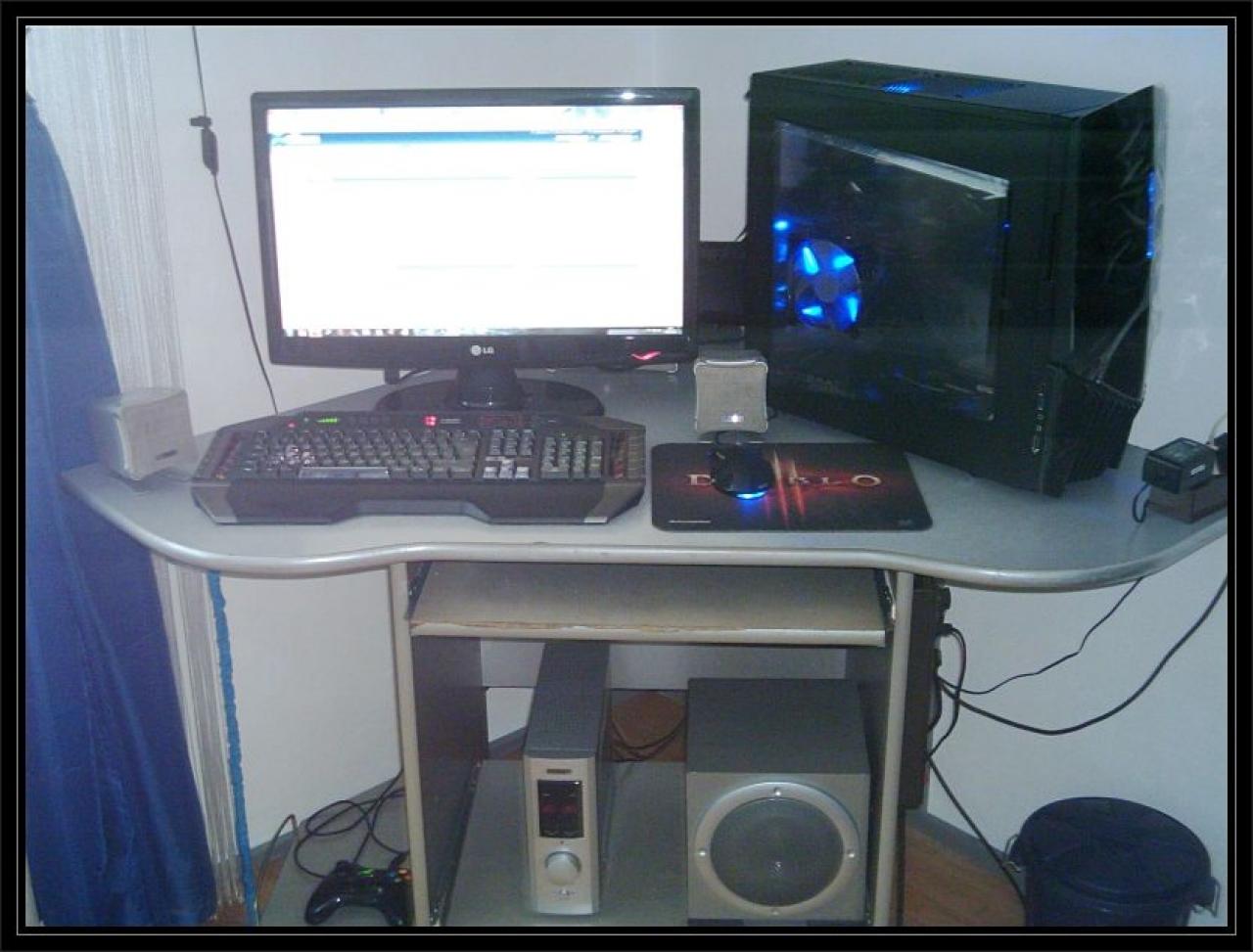 [09/11/2012] Update vom 12.11.: PC mit 6 Bildschirmen, Mainboards als Wandschmuck und mehr (16)
