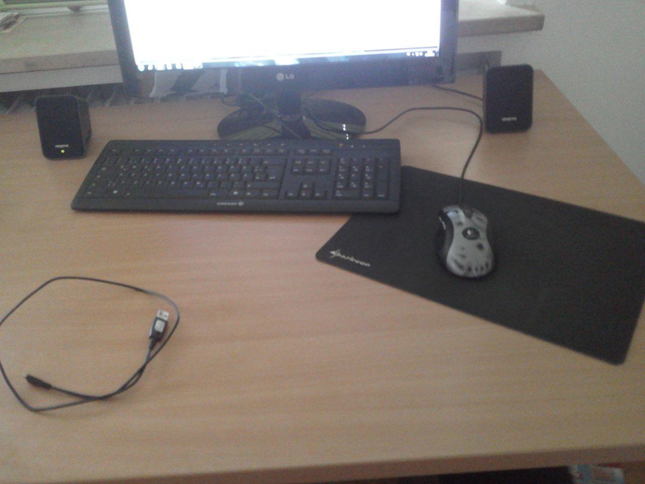 [09/11/2012] Update vom 12.11.: PC mit 6 Bildschirmen, Mainboards als Wandschmuck und mehr (22)