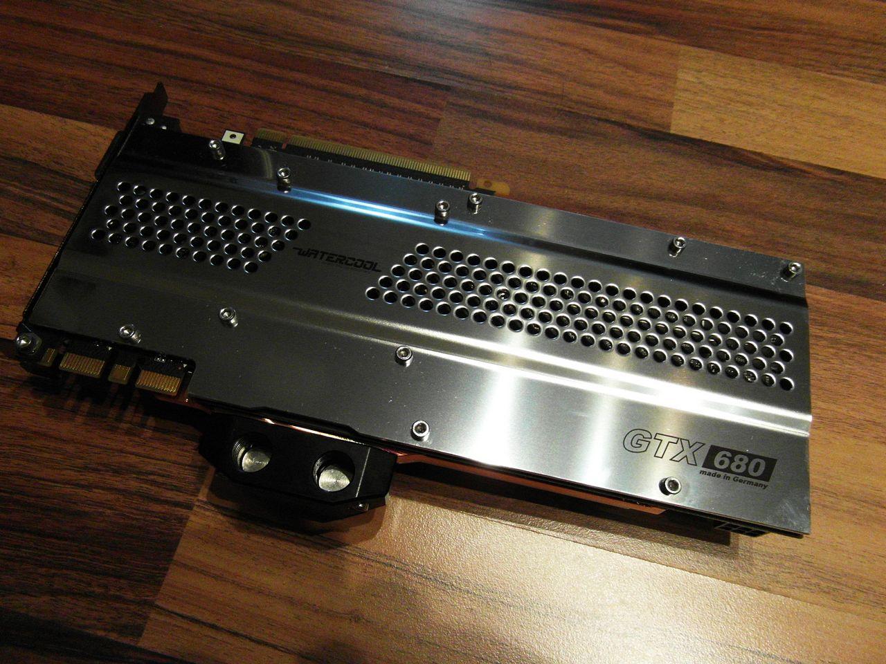 [02/11/2012] Update vom 04.11.: Ausnahme-Casemods und Luxus-Systeme dicht gedrängt (30)