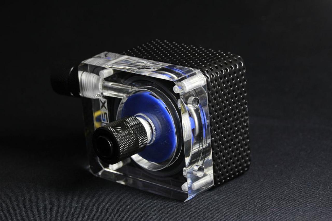 [02/11/2012] Update vom 04.11.: Ausnahme-Casemods und Luxus-Systeme dicht gedrängt (17)