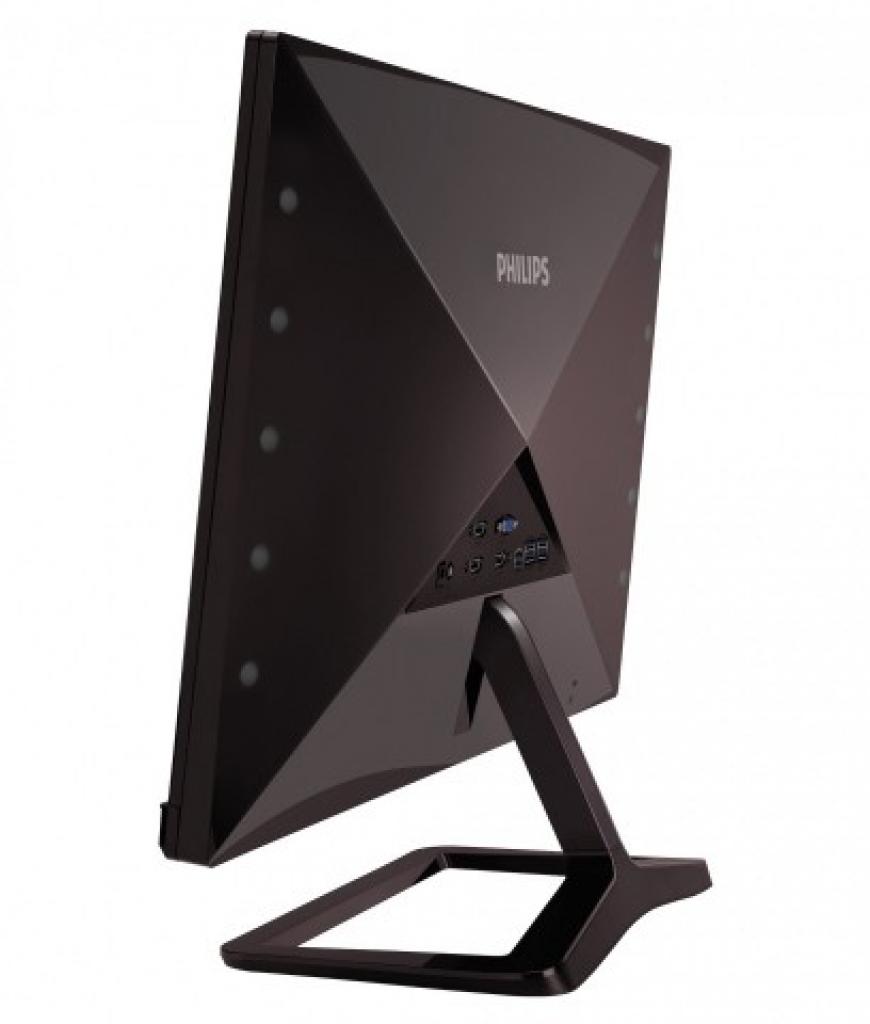 [30/11/2012] Philips präsentiert 27-Zoll-Monitor mit Hintergrundbeleuchtung und 3D (6)