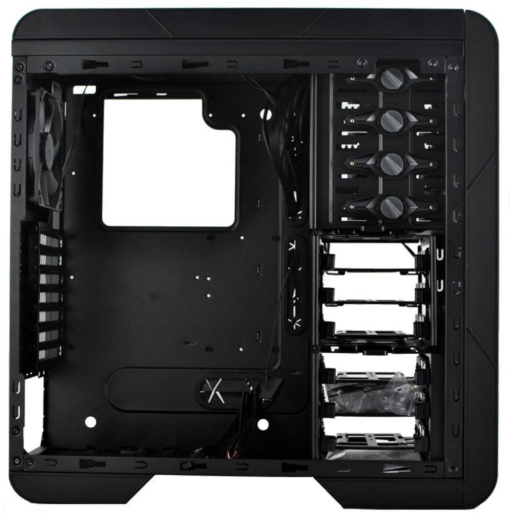 [01/11/2012] Rasurbo präsentiert neues Gamer-Gehäuse MATR-X (2)