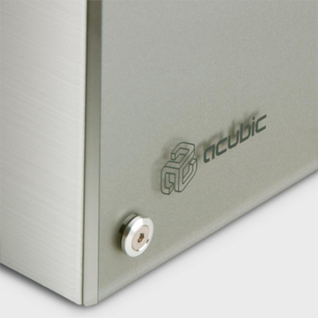 [28/12/2012] Auf 99 Stück limitiertes Mini-ITX-Gehäuse Abee C10R vorgestellt (8)
