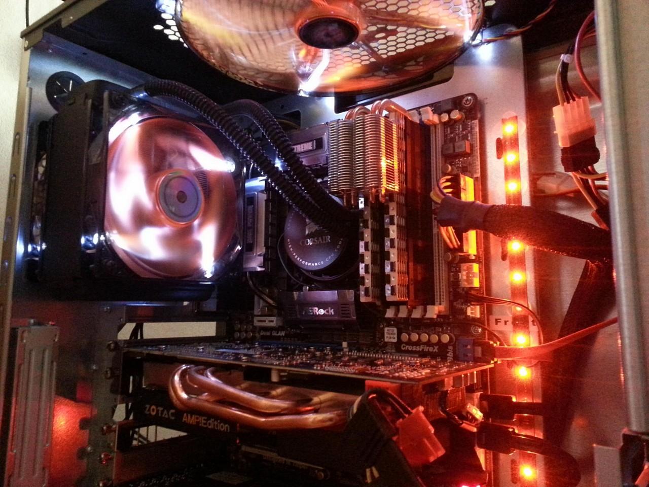 [30/12/2012] Update vom 30.12. mit neuer PC-Beleuchtung (1)