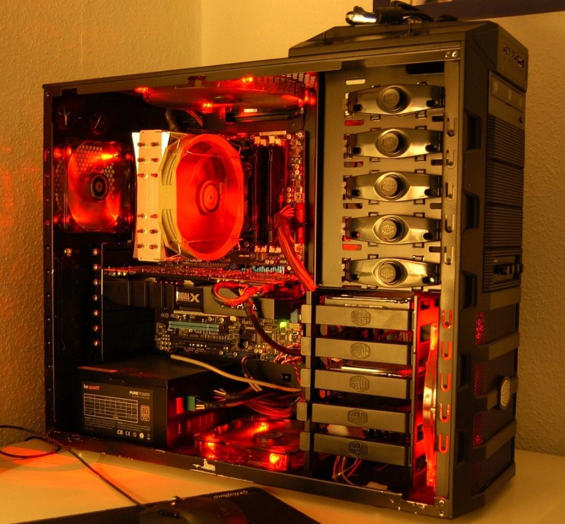 [30/12/2012] Update vom 30.12. mit neuer PC-Beleuchtung (9)