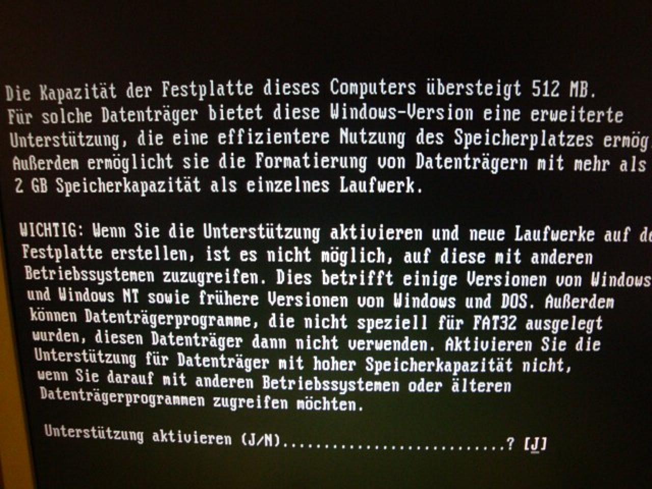 [22/12/2012] Windows-98-PC fürs ultimative Retro-Gefühl: PCGHX-User erweckt Kult-Spiele zu neuem Leben (35)