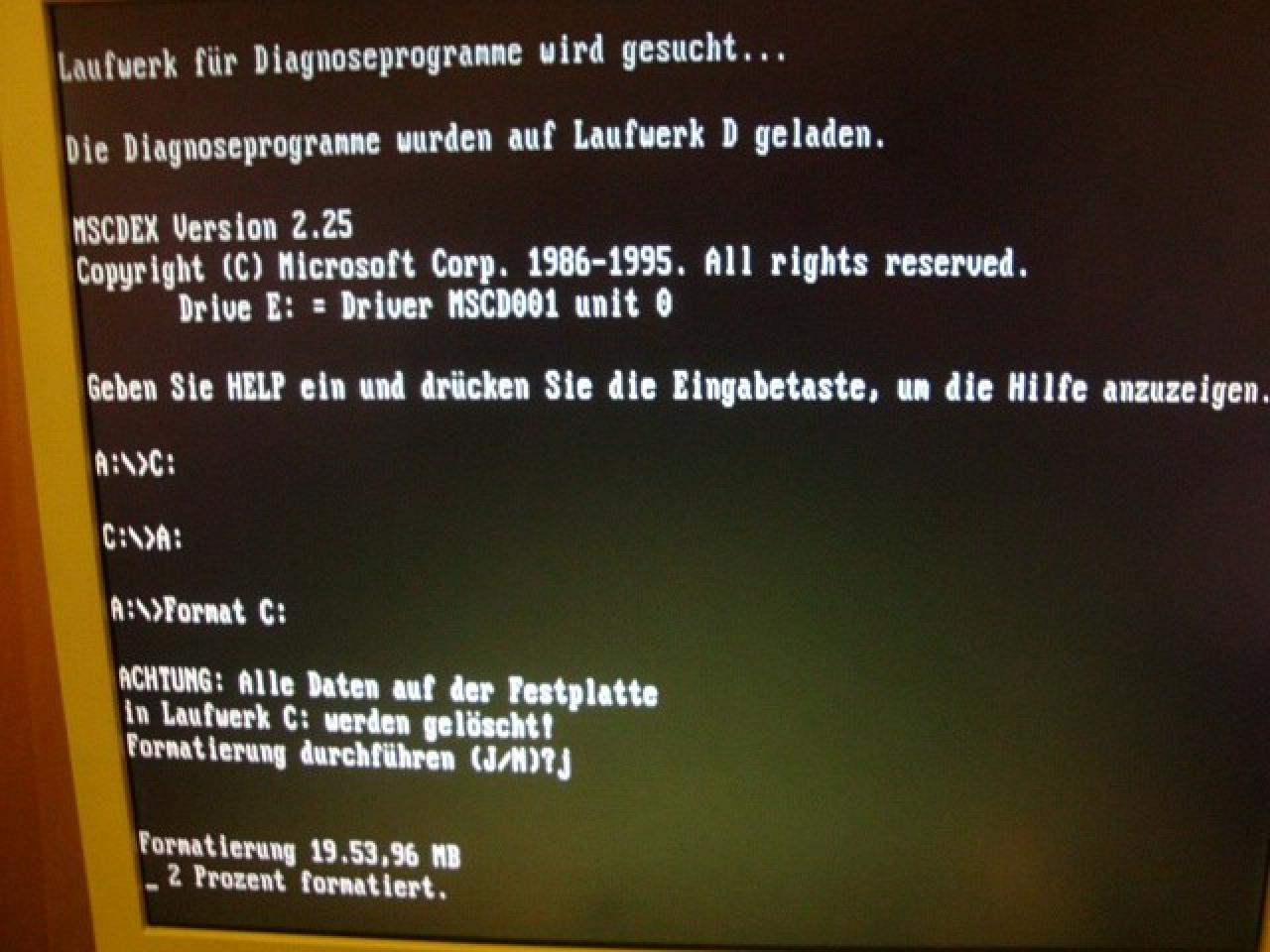 [22/12/2012] Windows-98-PC fürs ultimative Retro-Gefühl: PCGHX-User erweckt Kult-Spiele zu neuem Leben (36)