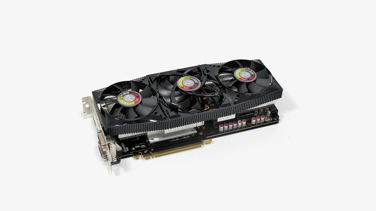 [13/12/2012] Point of View & TGT GTX 680 Beast: Die GTX 680 Beast Edition ist zwar kein Schnäppchen, stellt aber eine sehr attraktive Mischung aus hohem Takt und leiser Kühlung dar. Dank des um 16 Prozent erhöhten Kerntakts und einem Boost von 1.267 MHz beim Spielen kommt die Karte an die HD 7970 GHz Edition heran, bleibt dabei aber deutlich leiser (max. 2,2 Sone). Preisvergleich (4 GiB), Preisvergleich (2 GiB)