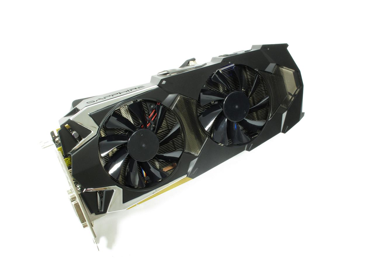 [21/12/2012] Sapphire Radeon HD 7970 Toxic: Die schnellste Grafikkarte des Jahres 2012 und darüber hinaus, allerdings auch eine der seltensten - die Liefersituation ist düster.