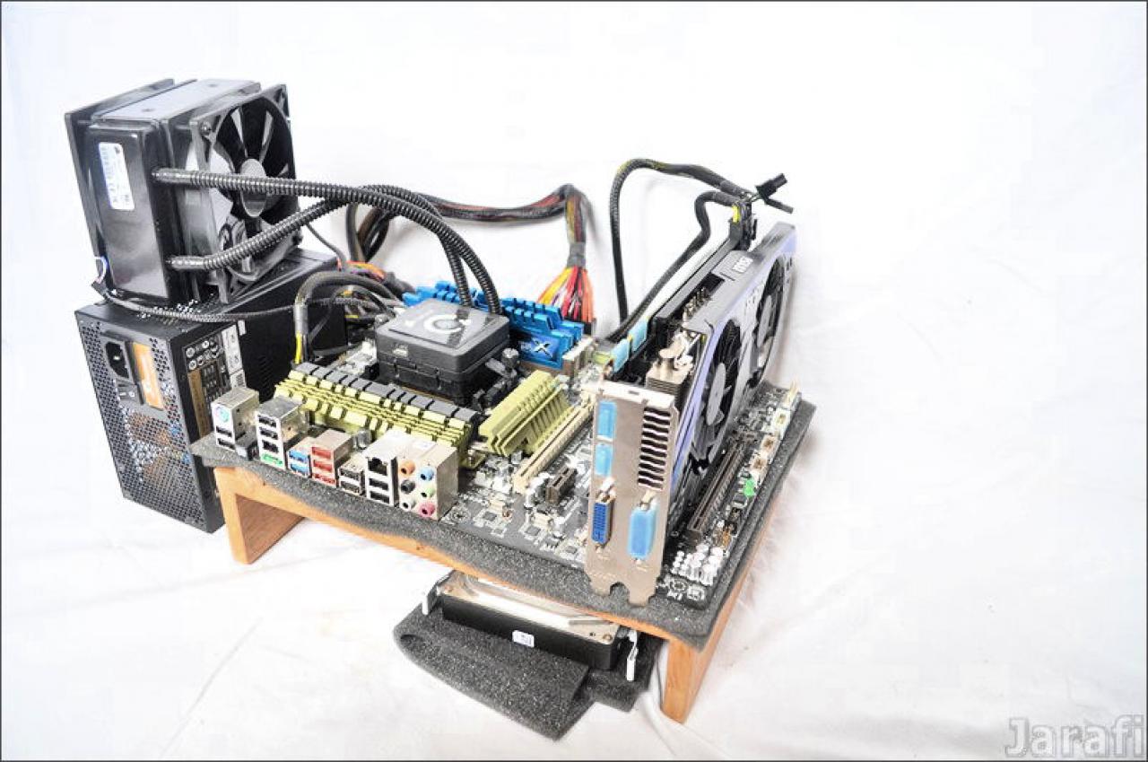 [06/12/2012] Seasonic X-460 Fanless im PCGHX-Test: Stille Nacht (10)