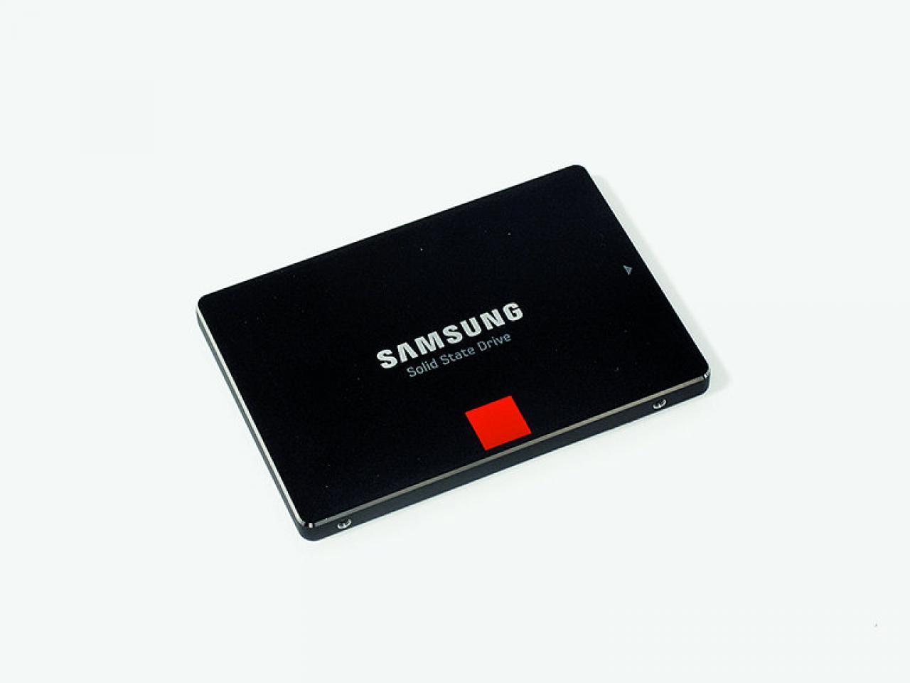 [20/12/2012] Die Königsklasse mit 480 bis 512 Gigabyte: Samsung SSD 840 Pro 512 GB (Link zum PCGH-Preisvergleich powered by Geizhals)