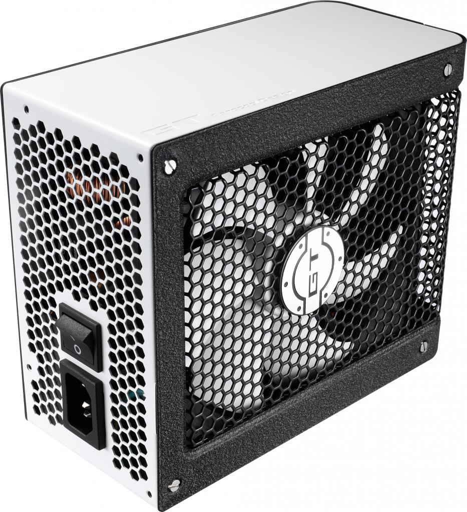 [16/01/2013] Aerocool wird die Netzteile der GT-Serie auf der Gamescom austellen (4)