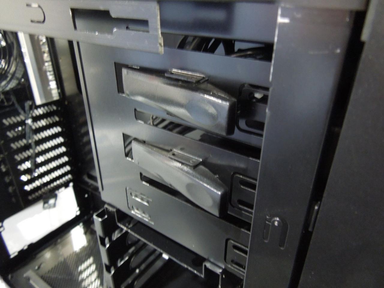 [11/01/2013] Lian Li PC-X3 (7)