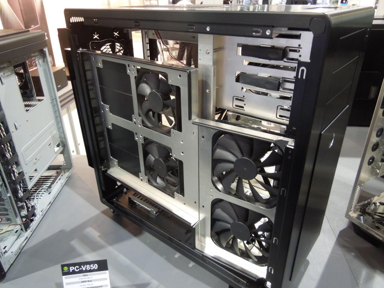 [11/01/2013] Lian Li PC-V850 (2)