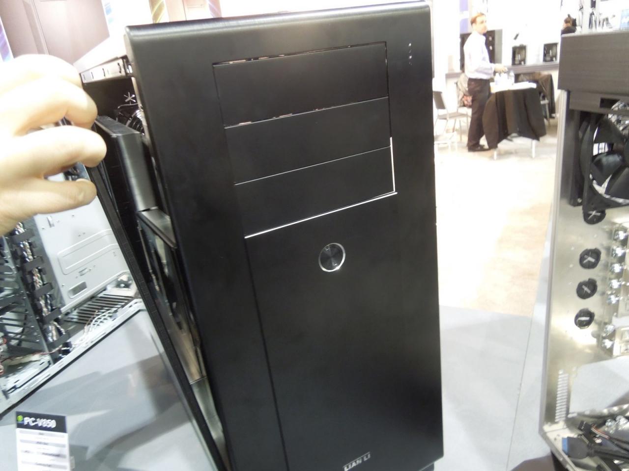 [11/01/2013] Lian Li PC-V850 (3)