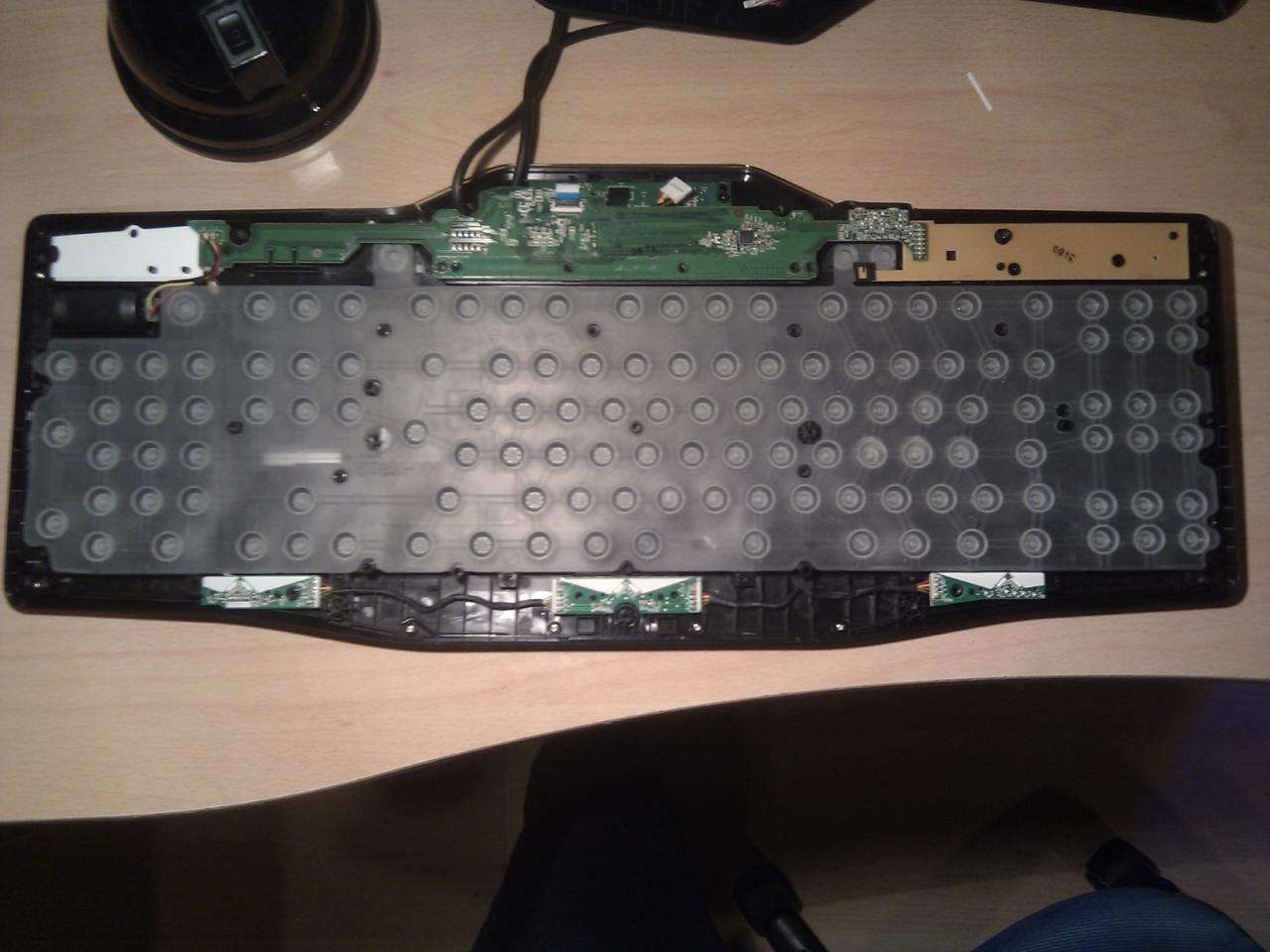 [02/01/2013] Logitech G510: So bauen Sie die Tasten des Gaming-Keyboards für die Grundreinigung aus. (10)