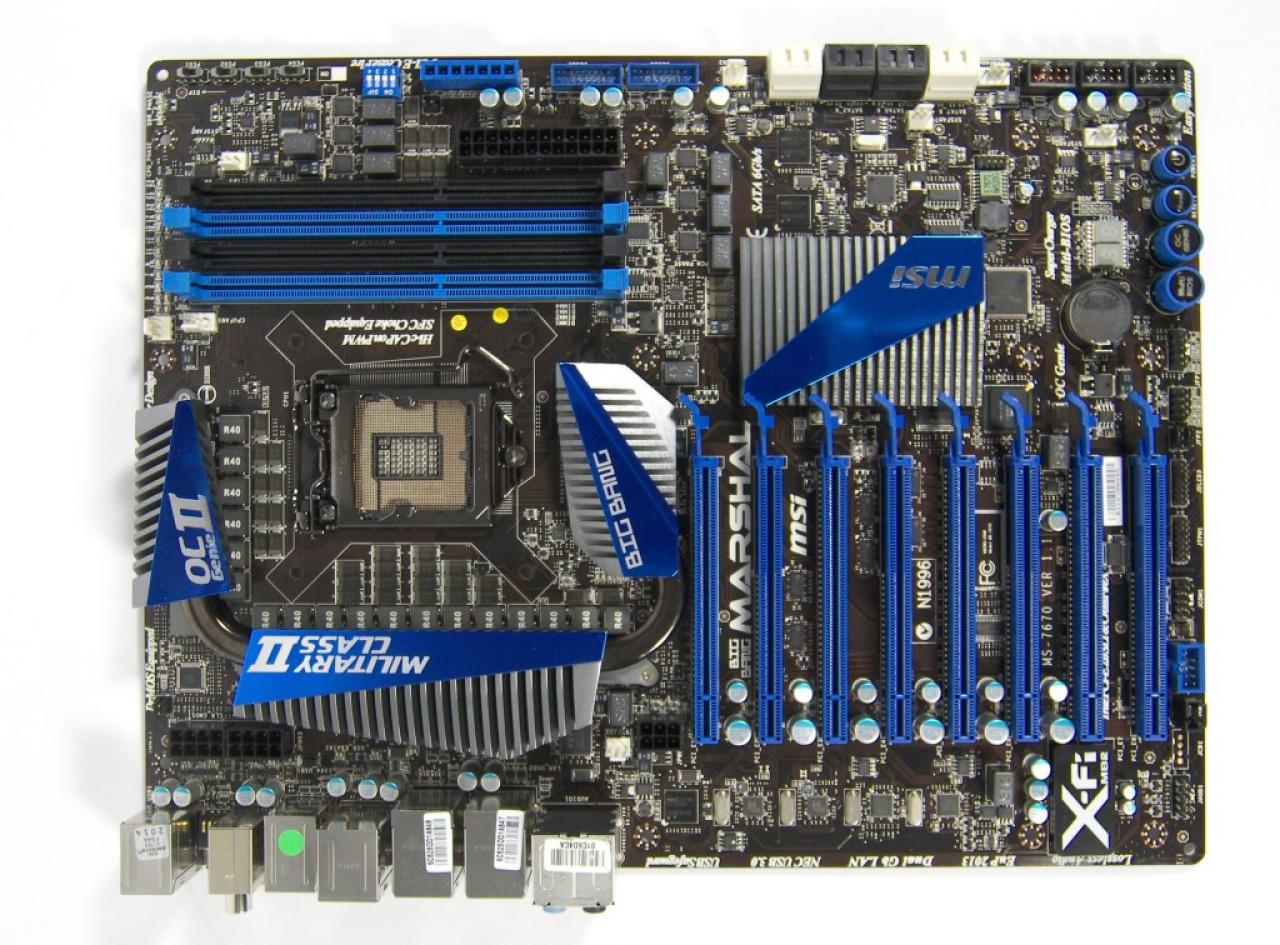 [24/01/2013] MSI Big Bang Marshal: Das erste Desktop-Mainboard mit acht PCI-Express-Slots im x16-Format - Rekord! Wie schon beim Xpower II wurden die ATX-Spezifikationen dafür genüsslich überschritten.
