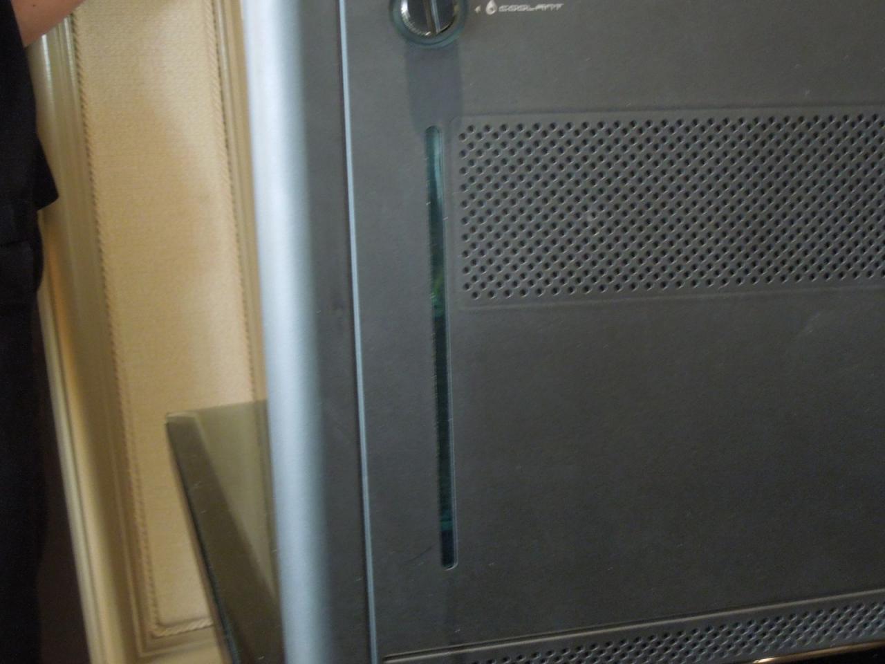 [11/01/2013] Mini-ITX-Gehäuse mit oder ohne Wasserkühlung: EVGA stellt die Mini-ITX-Box vor (6)