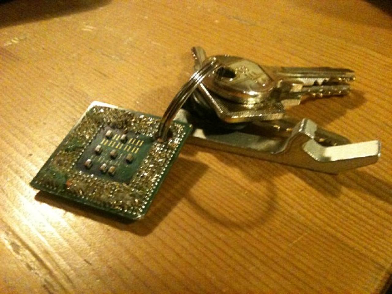 [04/01/2013] Update vom 05.01. mit 8-MHz-CPU, Xeon-Hexacores und poliertem Heatspreader (19)