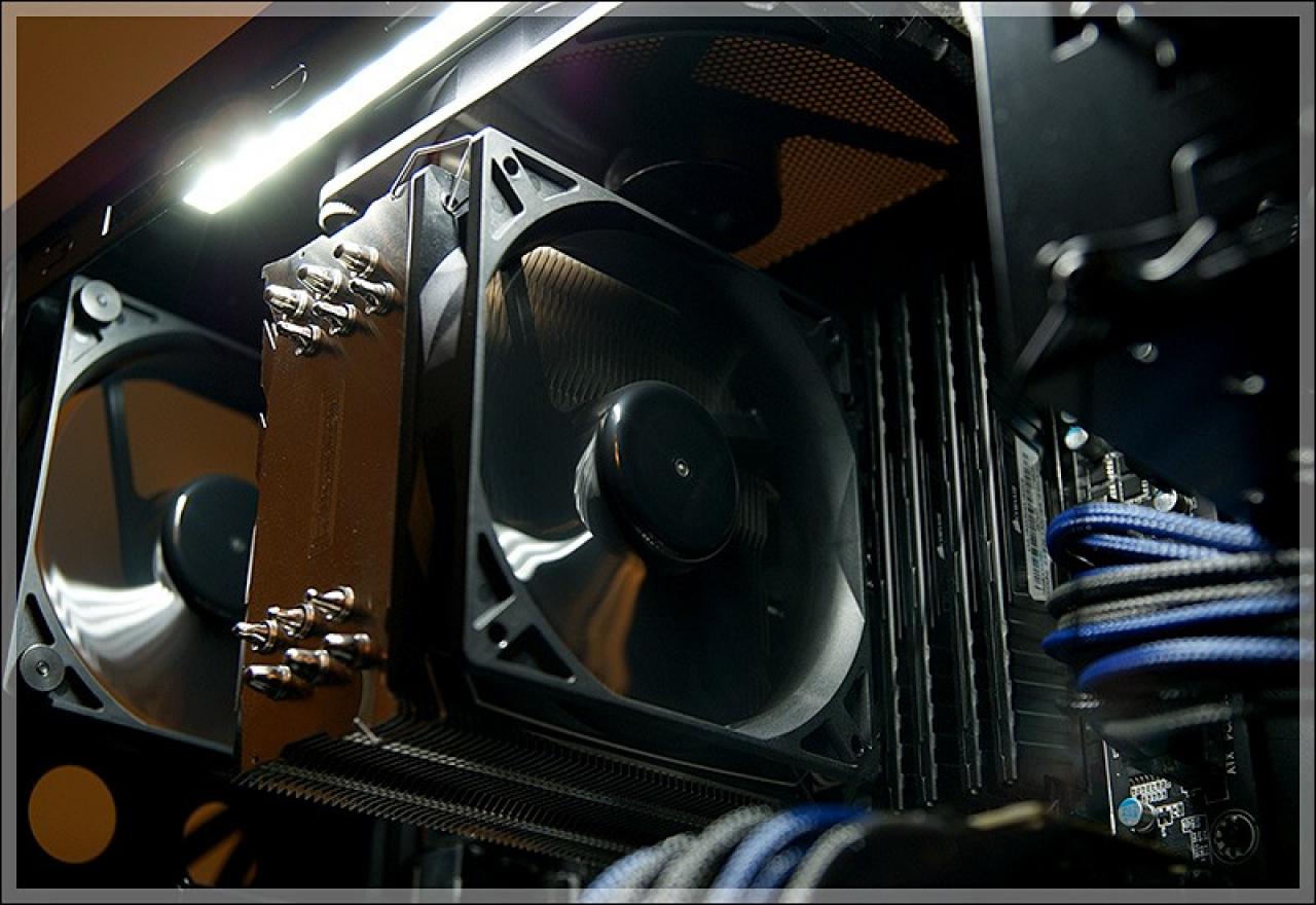 [11/01/2013] Update vom 13.01. mit PCs im Drucker, mit Holz-Gehäuse und als Wohnzimmer-Zwerg (47)