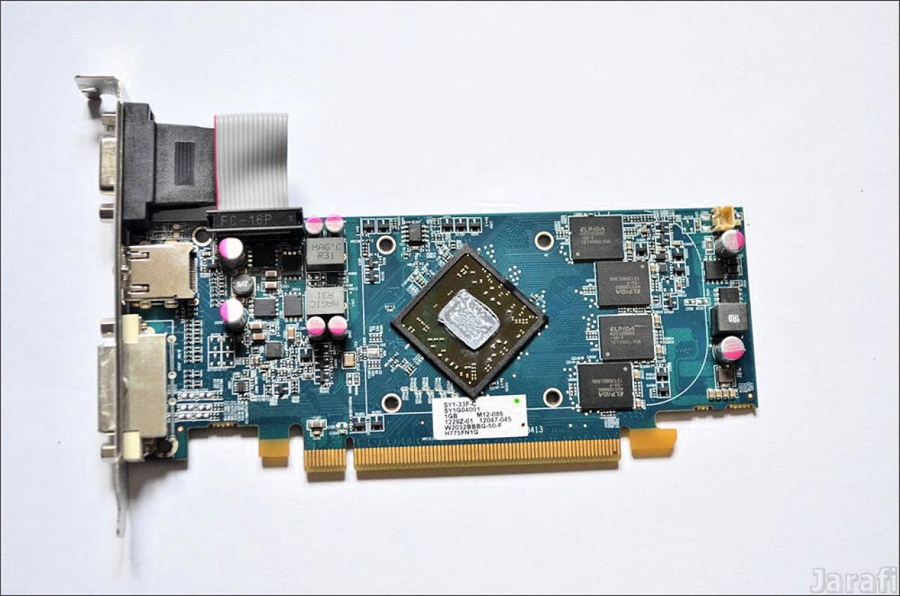 [25/01/2013] Update vom 26.01. mit modifizierten Prototypen, nackten GPUs und Retro-Schätzen (5)