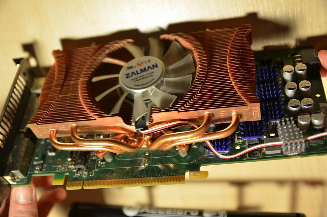 [25/01/2013] Update vom 26.01. mit modifizierten Prototypen, nackten GPUs und Retro-Schätzen (30)