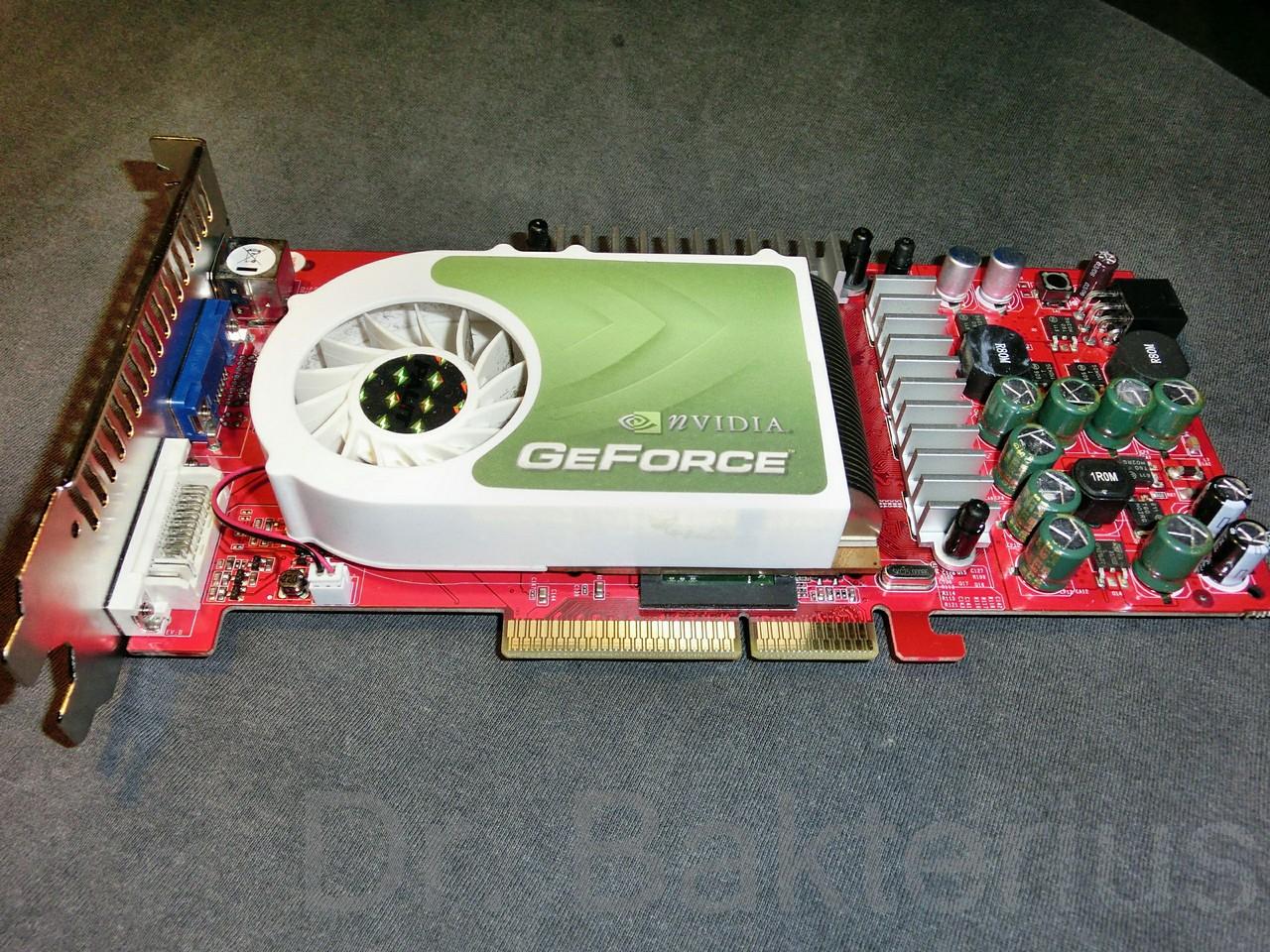 [25/01/2013] Update vom 26.01. mit modifizierten Prototypen, nackten GPUs und Retro-Schätzen (9)