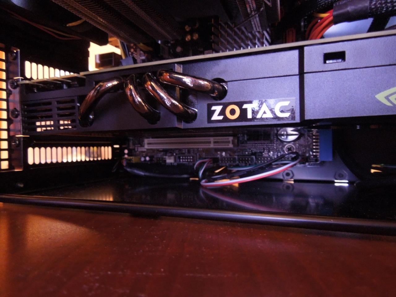 [12/01/2013] Silverstone SG10: Ein Paradebeispiel an Platzausnutzung (4)