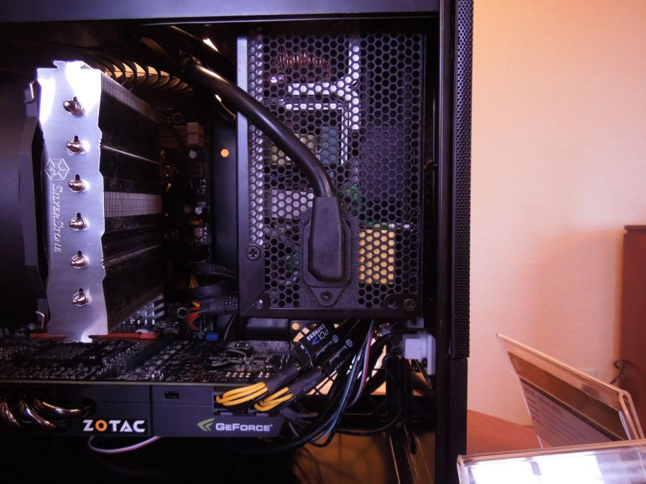 [12/01/2013] Silverstone SG10: Ein Paradebeispiel an Platzausnutzung (5)