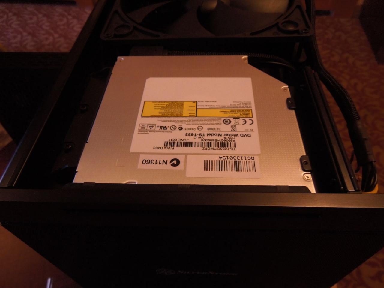 [12/01/2013] Silverstone SG10: Ein Paradebeispiel an Platzausnutzung (6)