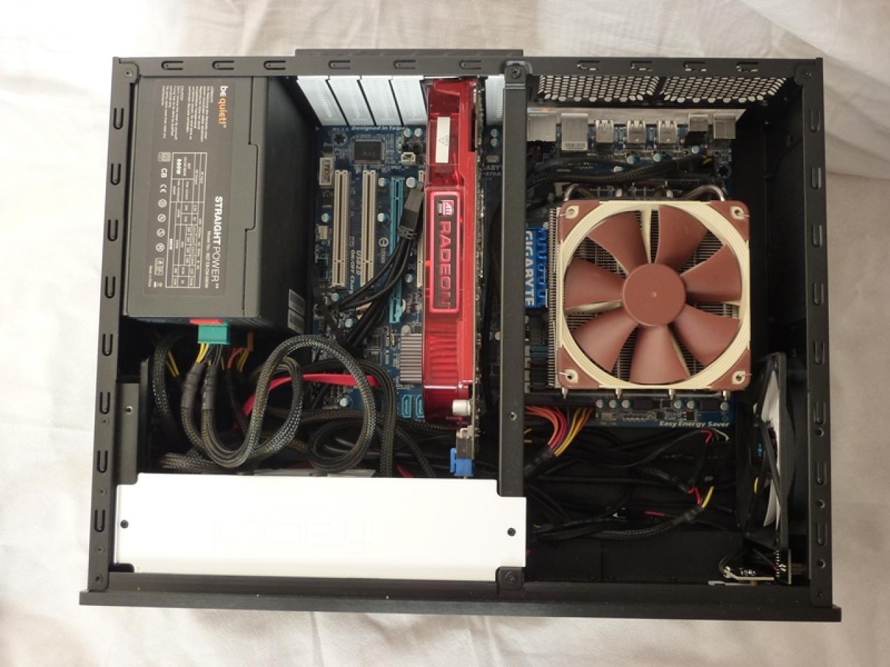[02/01/2013] [Review] Fractal Design Node 605 - gelungener Einstieg in den HTPC-Bereich? (4)
