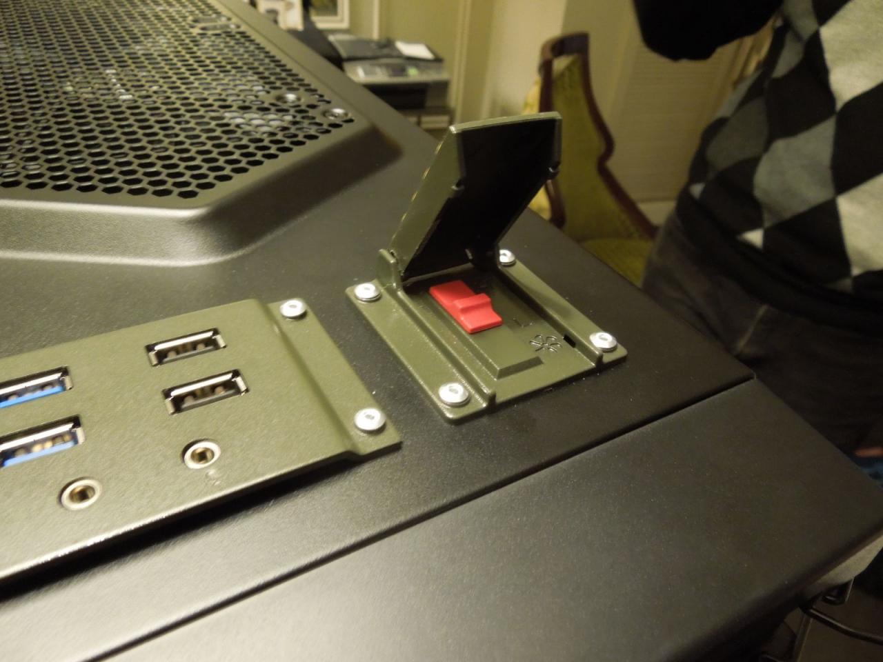 [11/01/2013] Antec präsentiert ein Gamergehäuse zum Kampfpreis (8)