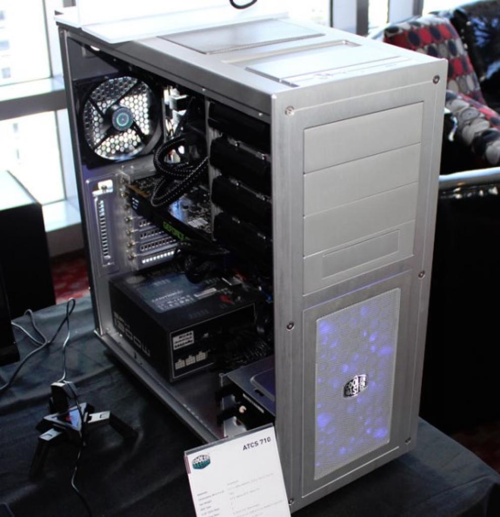 [15/01/2013] Cooler Master ATCS 710: Gehäuse aus dickwandigem Aluminium