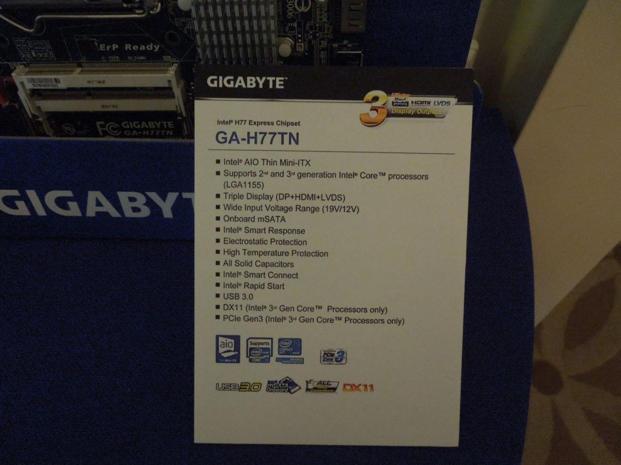 [10/01/2013] Gigabyte mit All-in-One-PC-Lomponenten auf der CES (5)