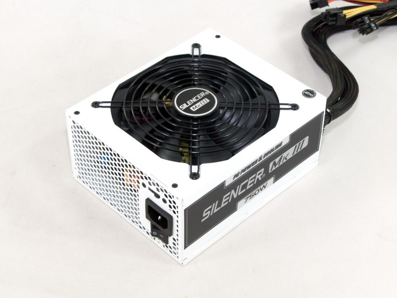 [29/01/2013] OCZ zeigt Silencer-MK-3-Netzteile mit 750 und 850 Watt (3)